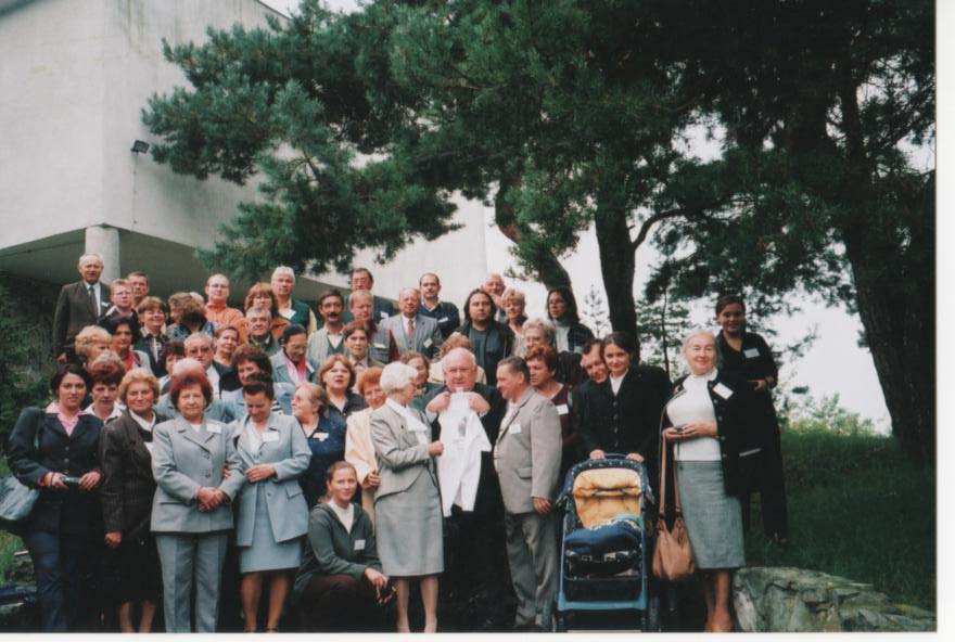 Familientreffen-2001-Rhynia b.Warschau.jpg